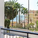 Yellow Fabuloso Andra Torremolinos