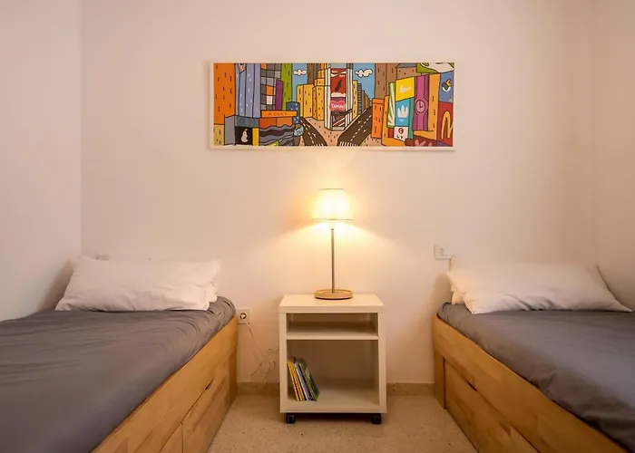 Yellow Fabuloso Andra Апартаменты *