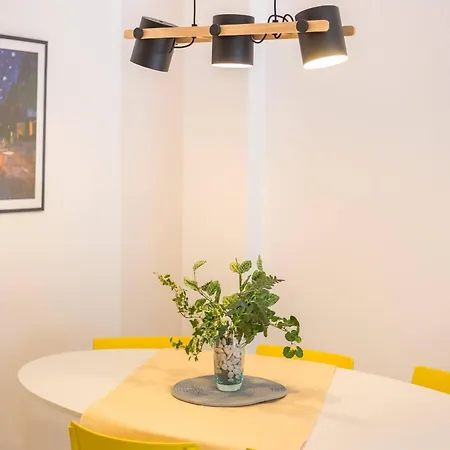 Apartament Yellow Fabuloso Andra